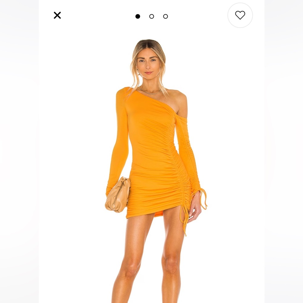 LENA MINI DRESS IN TANGERINE ORANGE
Camila Coelho
Color: Tangerine Orange